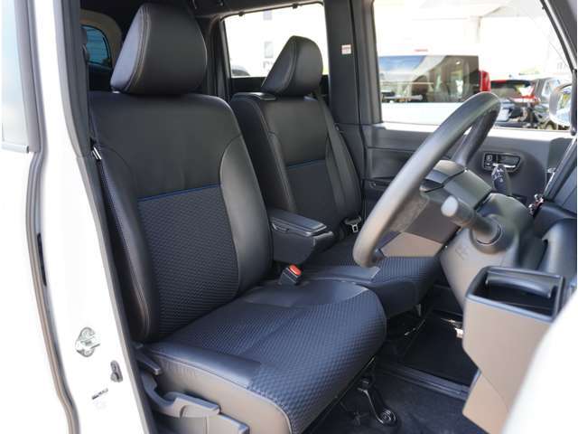 【充実した保証と質の高い整備】中古車は納車前の質の高い整備とメンテナンスが非常に重要です。幅広い保証はもちろん「新車感覚でお乗りいただける」よう、研修をうけた質の高い整備を納車前に実施しています☆