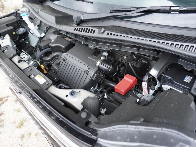 【エンジンルーム】スズキ自販島根では、末永く安心して乗って頂ける様に整備のスペシャリストがしっかり点検・整備して納車いたします。スズキ自販島根は県内9店舗で皆様のご来店お待ちしております。