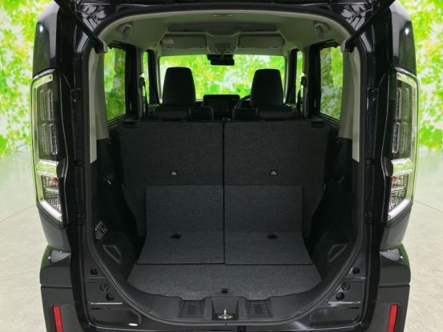 WECARS（ウィーカーズ）は全国250店舗展開！お客様が安心してカーライフをお楽しみいただけるよう社員一同心を込めてサポートいたします。