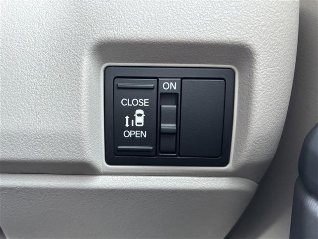 ★充実のオプション★　カーナビやドラレコ、ETCなど幅広いオプションで充実のカーライフプランをご用意させて頂いております！！