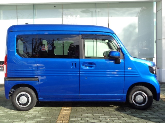 ホンダセンシング搭載！人気のN-VAN＋スライルファンが入庫！