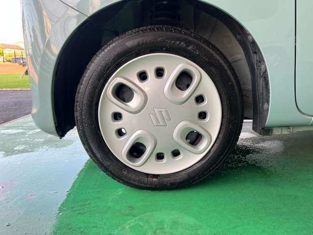 ■親切・丁寧な接客をお約束■　初めてお車のご購入を検討されている方や、お車についてあまり詳しくない方にも分かりやすい接客を心掛けております。女性営業スタッフも在籍！購入に不安がある女性の方もぜひ♪