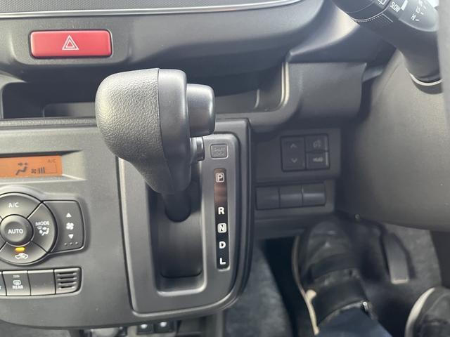 無断変速オートマ（CVT）は滑らかな変速で燃費も良いですよ！