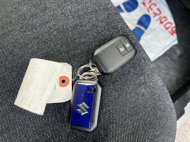 リモコンキーです！予備キーも1本付いてます！