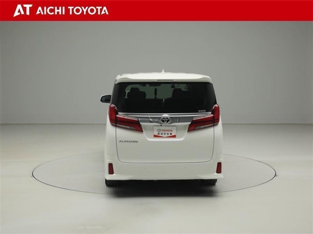 『TOYOTA認定中古車』は「まるごとクリーニング」で綺麗な内外装、「車両検査証」はプロによるチェック、買ってからも安心の「ロングラン保証」、3つの安心安全を標準装備したトヨタのブランドU-Carです