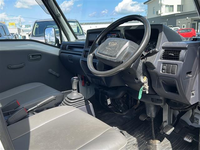 ハンドルの画像です。店舗にて現車の確認もいただけますので、お電話で在庫のご確認の上是非ご来店くださいませ！！！