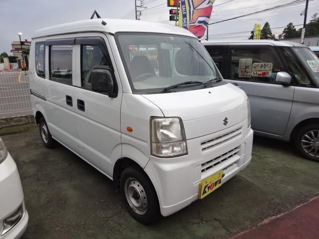 表示のお支払総額は店頭納車でのお支払総額になります。遠方にお住みの方は別途陸送料金、登録料金が発生致しますので予めお住まいの地域をお知らせ下さい。（自動車税などの法定費用や諸費用も含まれます）