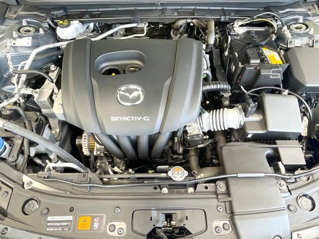 親切・丁寧な専門メカニックスタッフが応対！・車検・点検整備・事故等の修理などアフターサービスも安心。お車のカスタマイズもネクステージのサービススタッフまでご相談ください！