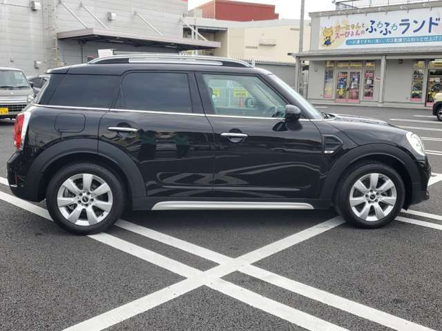 正規ディーラーの点検整備記録が令和1年からR6年まで御座います。