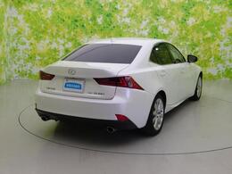 全国に店舗を展開しているのでどこでもお取り寄せが可能です！この車が気になるけど遠方だから・・・と諦める必要はありません！※別途陸送費が必要です。