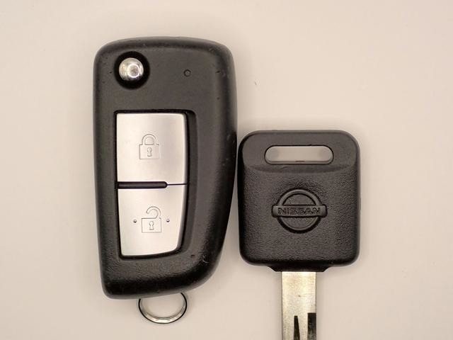 ◆専門スタッフが想いを込めて内外装を徹底的にクリーニングして、お車を気持ち良く乗って頂けるよう努めています◆