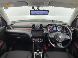 【インパネ全体】全方位で視界が広く、高い目線で運転もしやすいです！