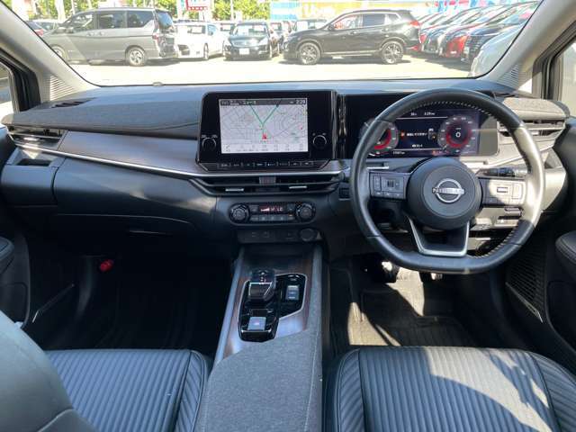 シンプルで使いやすい運転席まわり