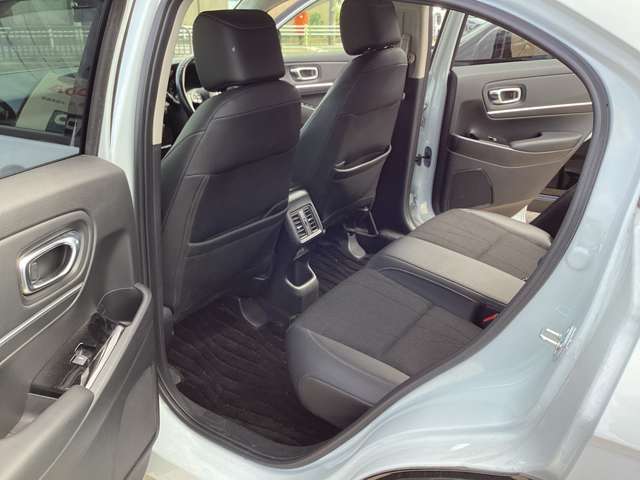 リアシートも丁寧に使用されています