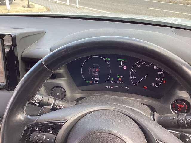 見やすくデザインされたメーター