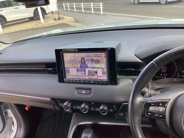 見やすい大型ナビで快適ドライブをサポート