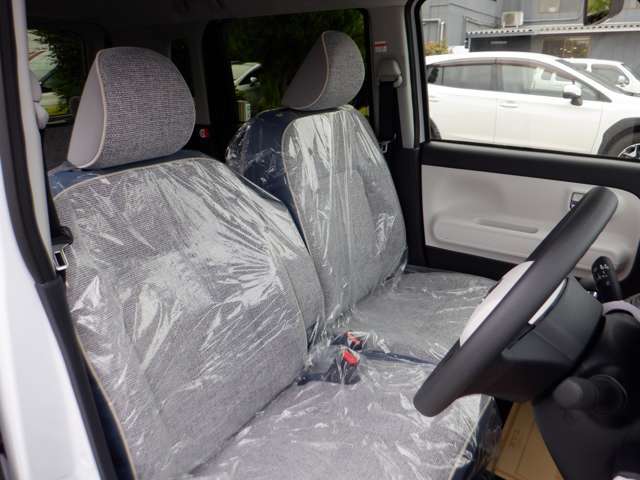 現在掲載されていない展示車両も続々と入荷致します！！他店在庫もございますので、お探しのお車がございましたらお気軽にお問合せ下さい！！