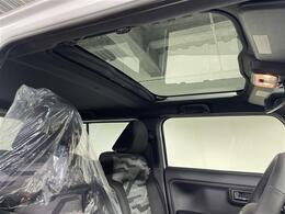 【天井】『天井』の画像になります。写真の内容に関してご不明点、ご質問等がございましたらお気軽にガリバー店舗までお問い合わせください。