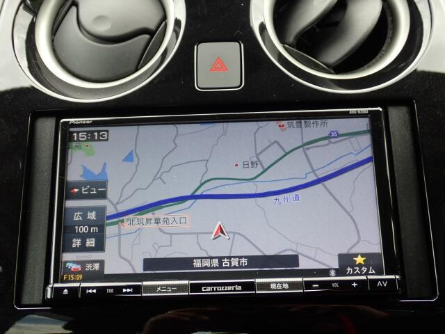 ナビ装備で知らない場所もあっという間に検索♪ちょっとしたお出かけや旅行もこれでばっちりですね。