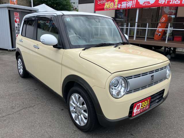 【安さの理由1】大量仕入！当店では大量仕入れすることで、陸送費など間接費用軽減に努めております。そのためお客様に低価格でお車を提供することが可能になっています！