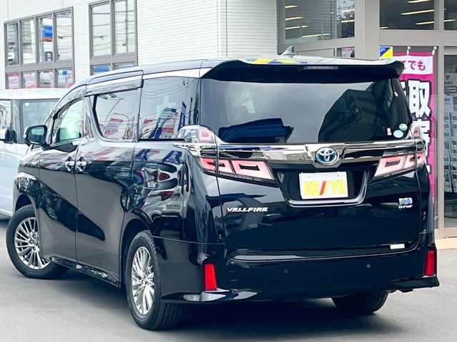 関東・関西方面より直入庫多数！北陸地方にて使用している車両に比べ、「下回りの錆」「走行距離」は段違い！高品質に自信あり♪