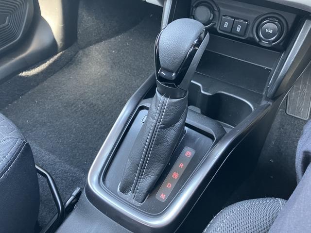 無断変速オートマ（CVT）は滑らかな変速で燃費も良いですよ！