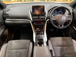 グループ総在庫数約30，000台！！全国の系列店からメーカー・車種問わずご紹介出来るので、あなたにピッタリのお車が見つかるはずです♪まずはお問い合わせ下さい☆