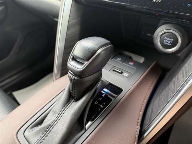 ■気になったお車があれば『お気に入り登録』をご利用ください！メール・電話で気軽にのお問い合わせもお待ちしております。