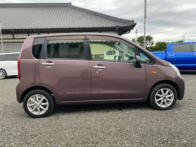この度は、当社の車両をご覧いただきまして、誠にありがとうございます。お客様の車選びを精一杯お手伝いさせていただきます。
