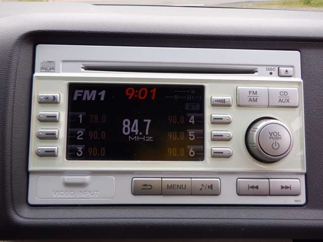 純正CD。http://www.classicauto-s.comストックヤードに保管している車もございますのでご来店前にお電話くださいTEL 0467-40-5367
