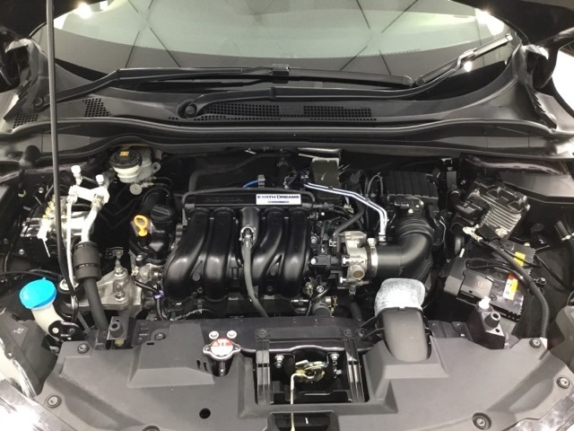 エンジンルームのクリーニング済みです。自社工場で、ホンダのプロの整備士が整備しております。