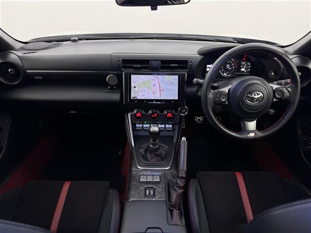 ◆平成（令和）4年式7月登録GR 86【RZ】が入荷致しました！！◆気になる車は専用ダイヤルからお問い合わせください！メールでのお問い合わせも可能です！◆試乗可能です！