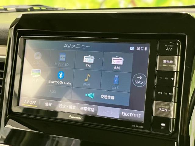 WECARSの店舗にはキッズコーナーがございます！お子様連れのお客様もごゆっくり車選びをお楽しみいただける空間です！