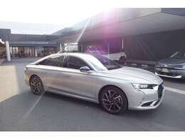 弊社ポリシーとして、全中古車、お忙しく実車確認できないお客様のために実車確認頂かなくとも安心して購入頂けるクオリティを目指して仕上げております。全国のディーラーで保証が受けられます！