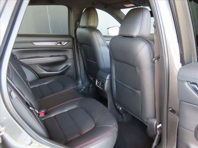 当社は全国登録＆納車が可能です！兵庫県以外の方もい気軽にお問合せください！※県外登録費用が別途かかります。金額に関しては当店スタッフへお問合せください。