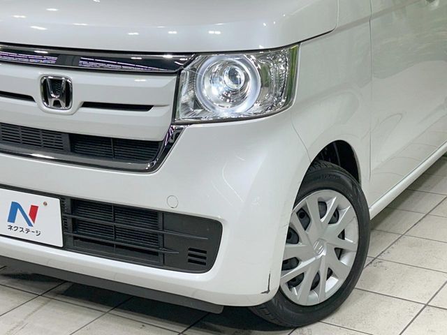 【LEDヘッドライト】悪天候や夜間走行時も良好な視界を確保し安心して運転できる高輝度LEDヘッドライトを装備！点灯速度が早く、消費電力も抑えられています。