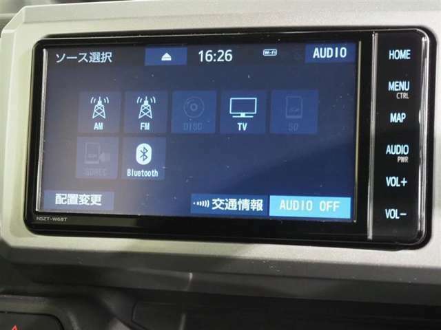 各種オーディオです。ラジオやブルートゥース接続も可能です。
