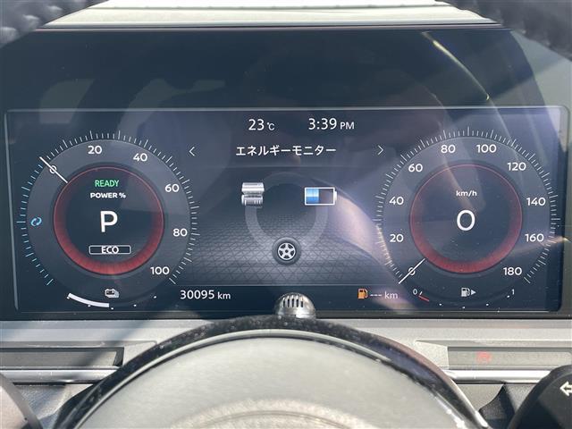 【スピードメーター】メーターがシンプルで見やすく運転しやすいですね！