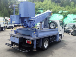 走行6.2万kmと、少なめの高所作業車です お問合せお待ちしております！