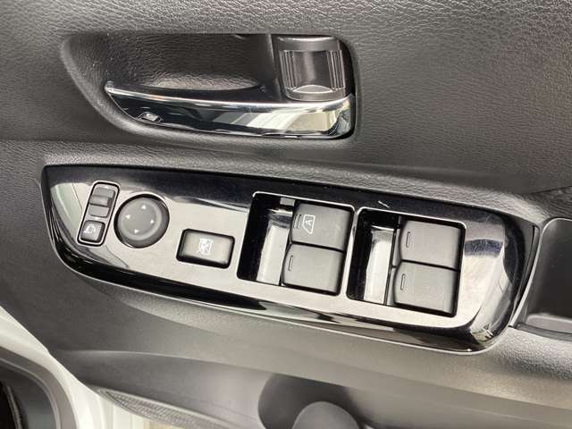 お問い合わせは0436-42-1160まで、お気軽にどうぞ♪千葉日産は水曜日が定休日となりますが、10時から18時まで営業しております。火曜日も連休の場合もございますので、ご留意くださいませ。
