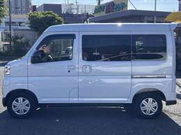 【探します】　万一店頭にご希望の車種が無い場合もご安心下さい。　自社のネットワークでお気に入りの1台をお探し致します。