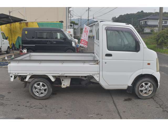 お支払い総額259，000円お支払総額に車検費用リサイクル料金は含む　4WD　オートマ　エアコン　パワステ　社外アルミホイール　ラジオ