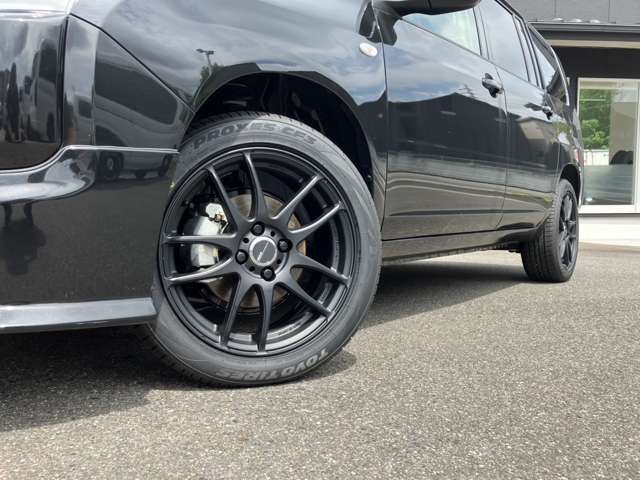 登録済未使用車/ハイブリッド/WORK16インチアルミホイール/カロッツェリア7インチナビ/TRDフロントスポイラー/AC100V電源/トヨタセーフティセンス/オートハイビーム/カラードバンパー
