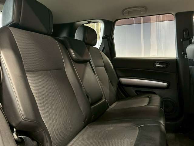車内もキレイで嫌な臭いもありません☆車内の臭い、汚れが気になる方は内装のスチームクリーナーも施工可能です♪