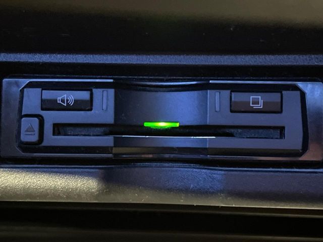 【ETC】高速道路の料金所をストレスなく通過！話題のスポットやサービスエリアに多い「スマートIC」利用時は必須のアイテムです。当店でセットアップを実施、ご納車当日からすぐにご利用いただけます！
