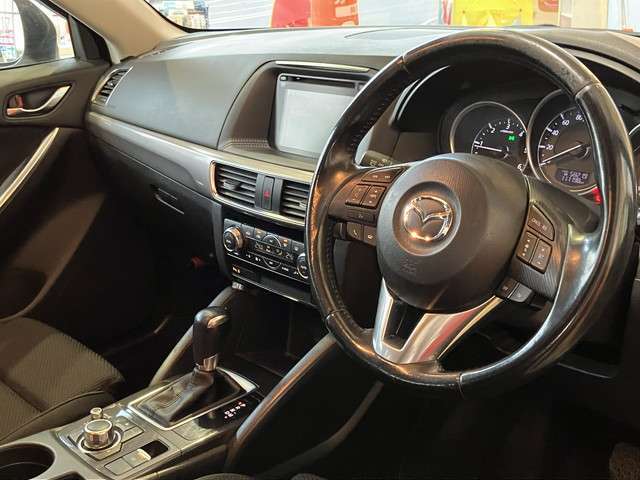 運転席に乗っているイメージをしながらご覧ください♪♪