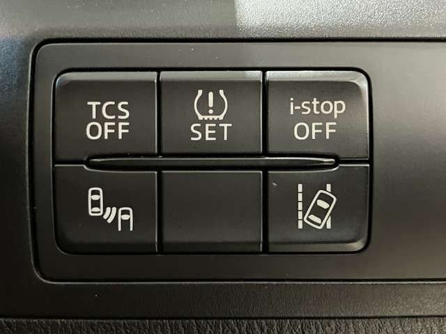 安全装備ばっちりで初めてのお車でも安心してお乗り頂けます！