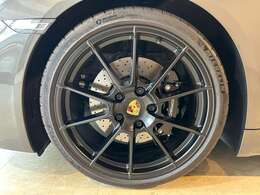 全車正規ディーラー又は、認証工場での法定12ヶ月点検を納車前整備として実施しご納車をいたします。