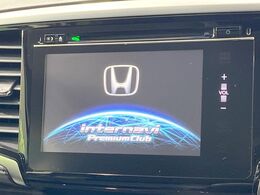 【純正ナビ】人気の純正ナビを装備。オーディオ機能も充実しており、Bluetooth接続すればお持ちのスマホやMP3プレイヤーの音楽を再生可能！毎日の運転がさらに楽しくなります！！
