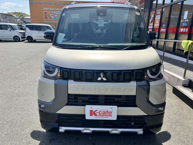 人気の届出済未使用車や厳選中古車を全メーカー豊富に取り揃えております。